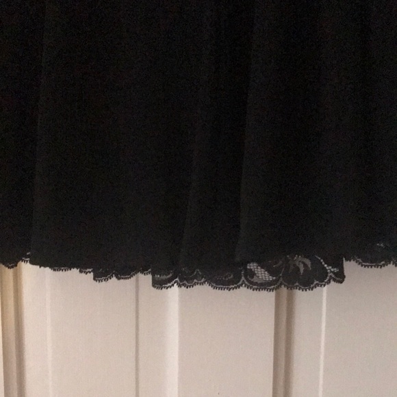 Black Skirt - Picture 3 of 4